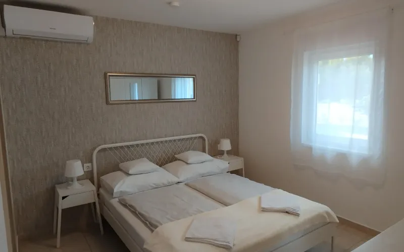 Vizo- Sárga apartman