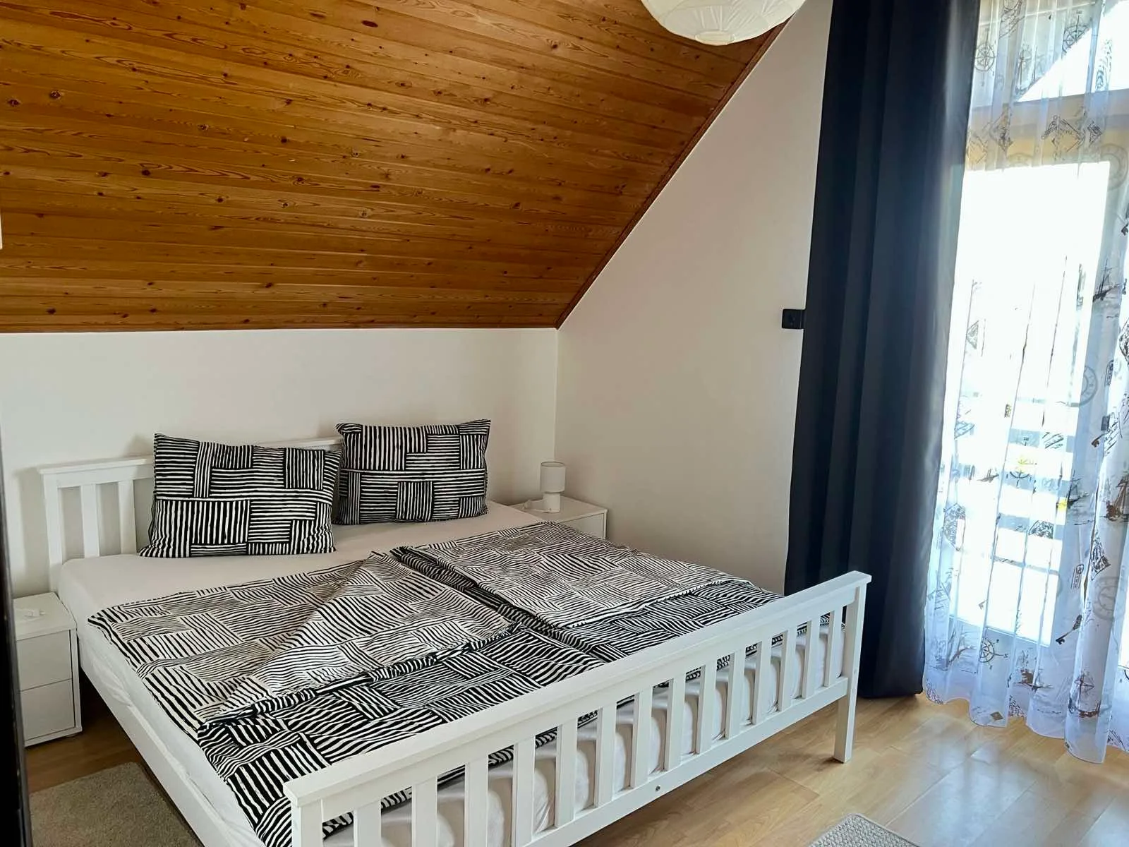 Bellana emeleti apartman