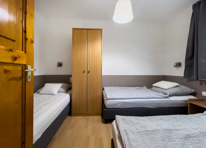 Steiner Villa -erkélyes apartman E1