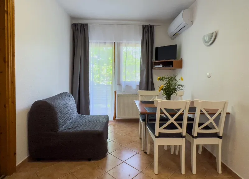Steiner Villa E1 erkélyes apartman