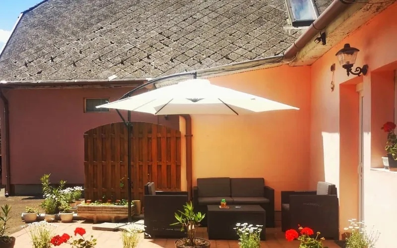 Boglárka 4 fős földszinti apartman